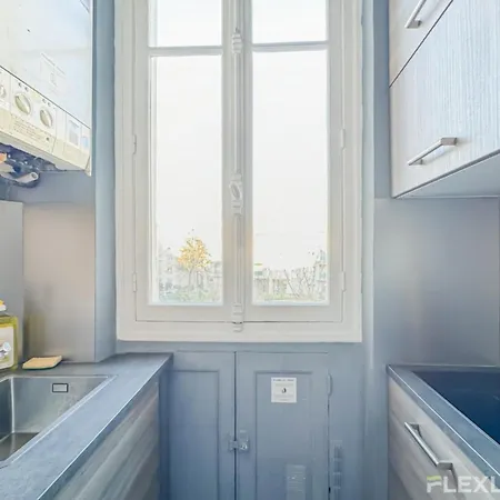 Flexliving - Whole Flat - Felix Faure Апартаменты