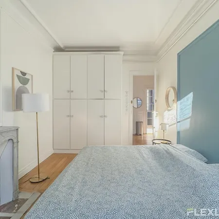 Flexliving - Whole Flat - Felix Faure Париж