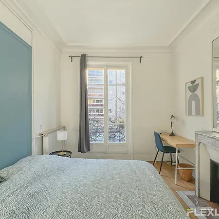 Flexliving - Whole Flat - Felix Faure * Париж